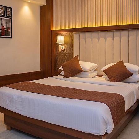 Hotel Czar Inn - Vashi Наві-Мумбаї Екстер'єр фото