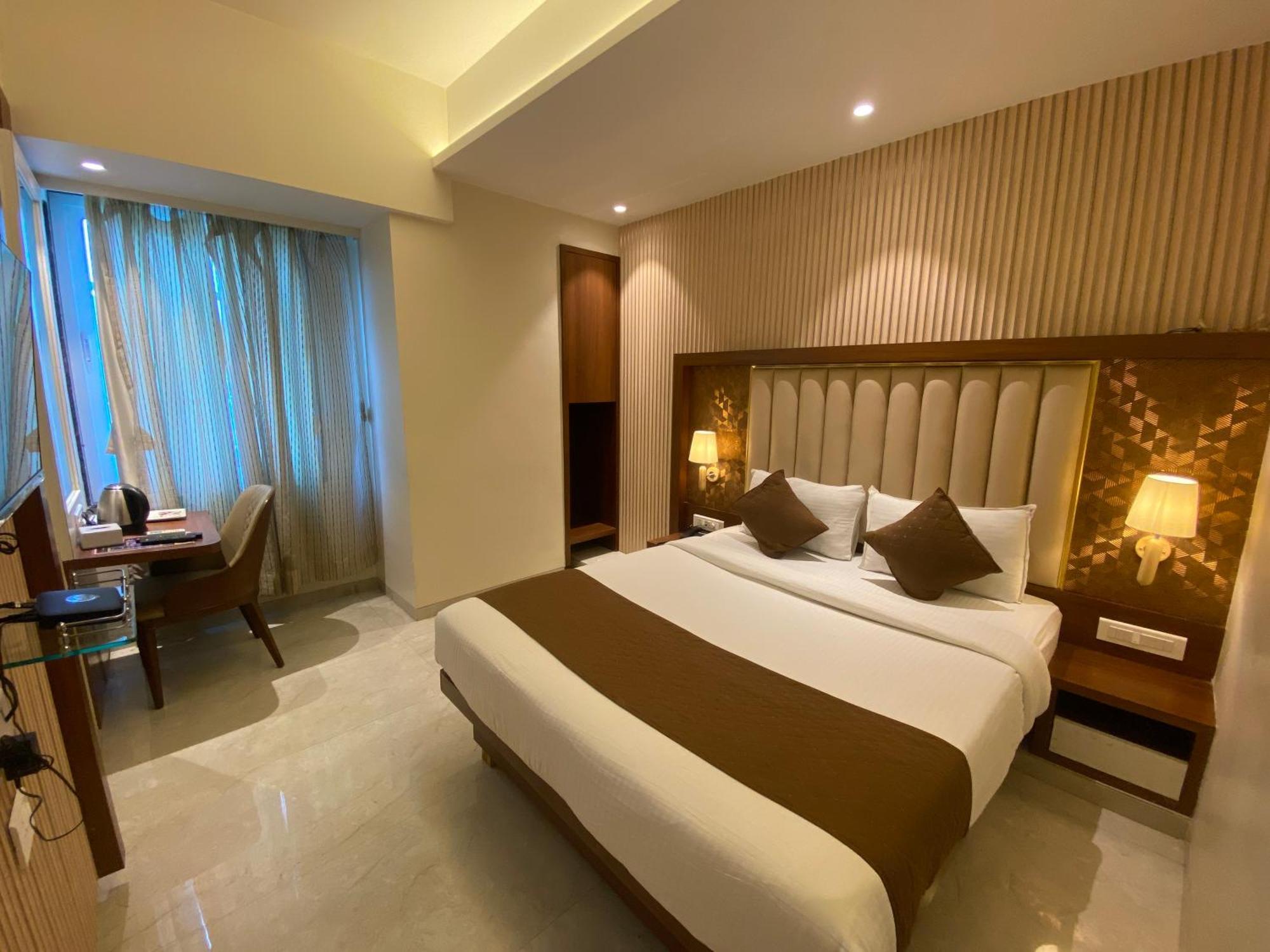 Hotel Czar Inn - Vashi Наві-Мумбаї Екстер'єр фото